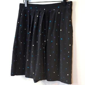 Vintage high waist, pleated, silky poly polka shorts. Sz. 8. S&K & Co